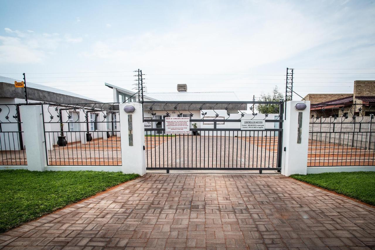Das Dunen Upington Exterior foto